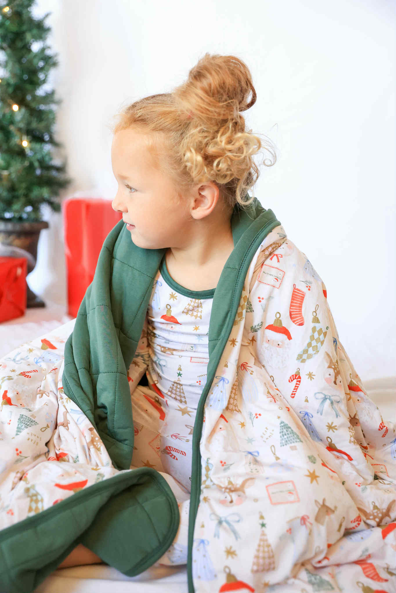 Cozy Christmas Bamboo Blanket 40x60